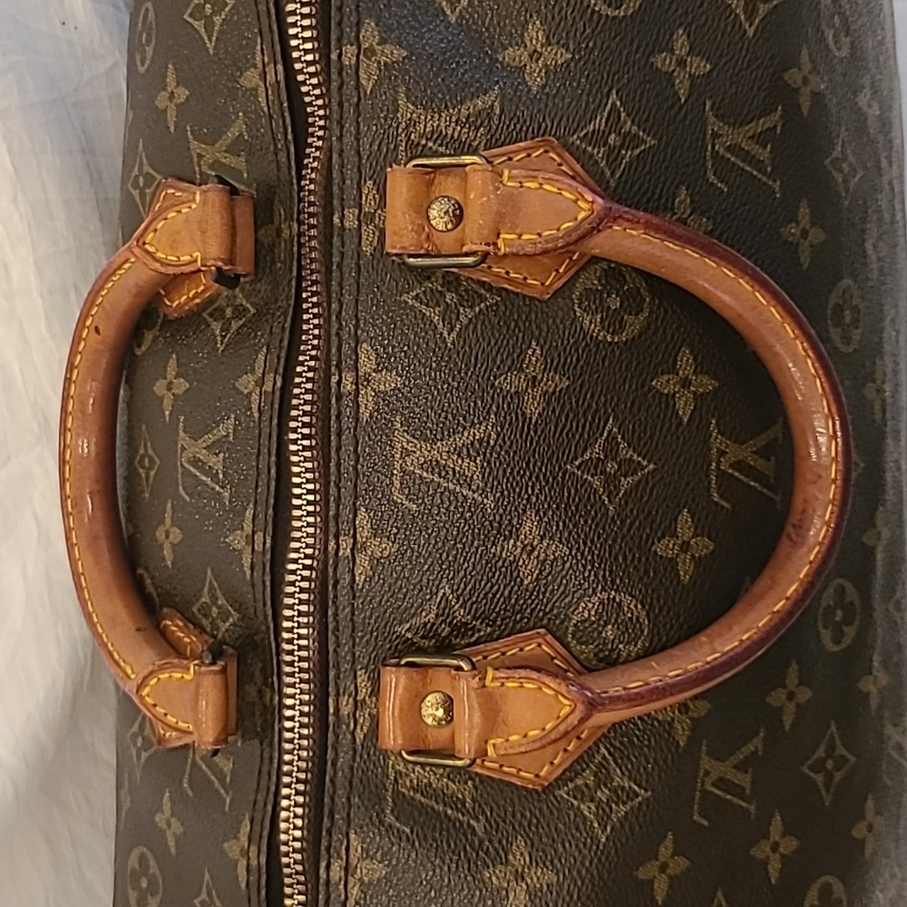 LOUIS VUITTON 1985 VINTAGE MONOGRAM CANVAS SPEEDY 40 BAG WITH LOCK& KEY #304 - Picture 8 of 17